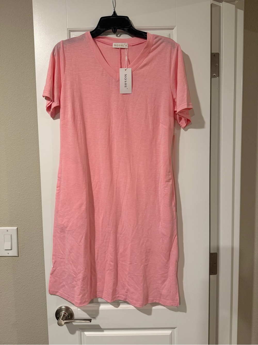 Pink V-Neck Short Sleeve Mini Dress